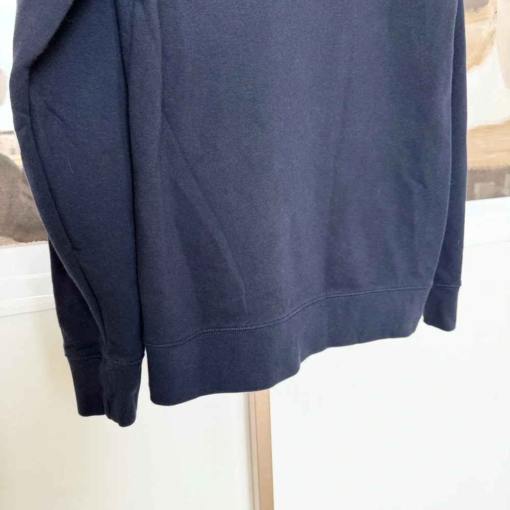 Banana Republic Men's Blue Crewneck Sweatshirt M Graphic Print Logo Casual